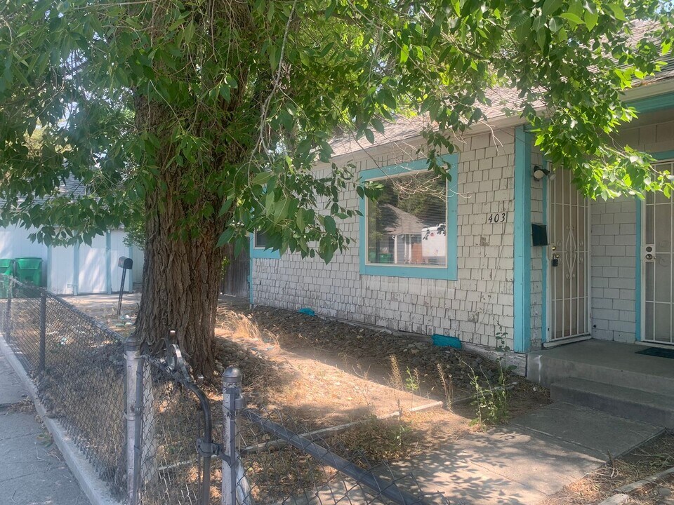 401 N Walsh St-Unit -403 in Carson City, NV - Building Photo
