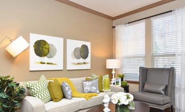 2500 S Millbend Dr in The Woodlands, TX - Building Photo - Building Photo