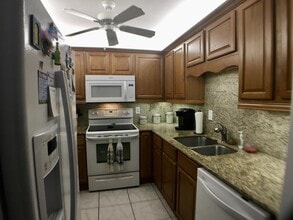 3490 N Key Dr in North Fort Myers, FL - Building Photo - Building Photo