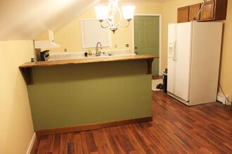 428 Merrick St, Unit 428 Merrick in Adrian, MI - Building Photo - Building Photo