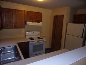 505 W Berry Ave in Littleton, CO - Foto de edificio - Building Photo
