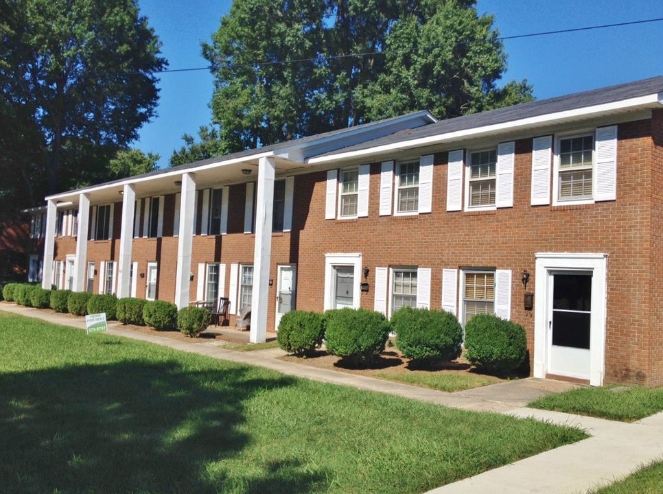 Bulla Street Apartments in Greensboro, NC - Building Photo