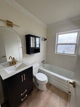 Beautiful 3BR/1BA spacious ranch style home in Warren Township in Indianapolis, IN - Building Photo - Building Photo