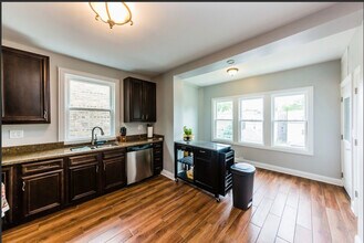 5253 W Agatite Ave-Unit -2 in Chicago, IL - Building Photo - Building Photo
