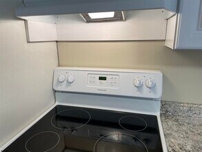 655 Absecon Blvd in Atlantic City, NJ - Building Photo - Building Photo