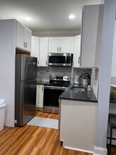 32 Reedsdale St, Unit 2 in Boston, MA - Foto de edificio - Building Photo