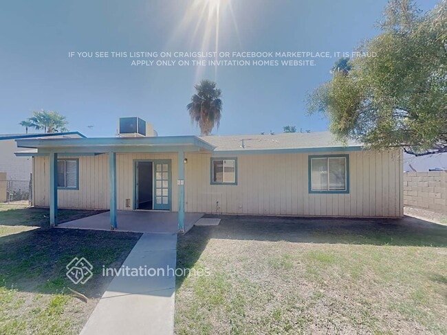 10322 W Calle Del Oro, Unit 1-547 in Phoenix, AZ - Foto de edificio - Building Photo