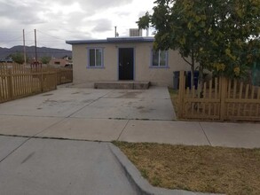 8817 Lawson St in El Paso, TX - Building Photo - Building Photo