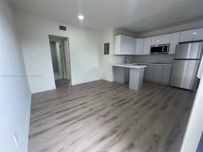 property at 1943 NW 2nd Ct