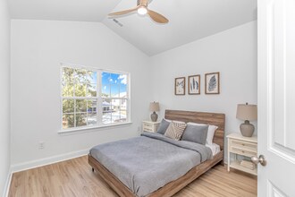 208 26th Ave S in Myrtle Beach, SC - Building Photo - Building Photo