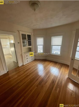 10 Pinkham Rd, Unit 2 in Medford, MA - Building Photo - Building Photo