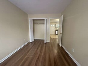 39 Hillside Ave, Unit 39 in East Haven, CT - Building Photo - Building Photo