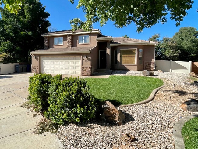 property at 1124 Castle Stone Cir