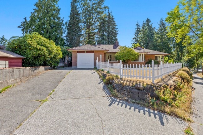 property at 12752 Roosevelt Way NE