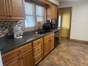 1605 Prospect Ave in La Salle, IL - Building Photo - Building Photo