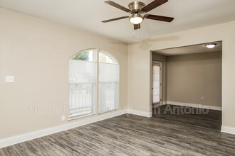 7810 Glen Side Dr in San Antonio, TX - Building Photo - Building Photo