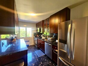 5421 JFK Blvd E in West New York, NJ - Building Photo - Building Photo