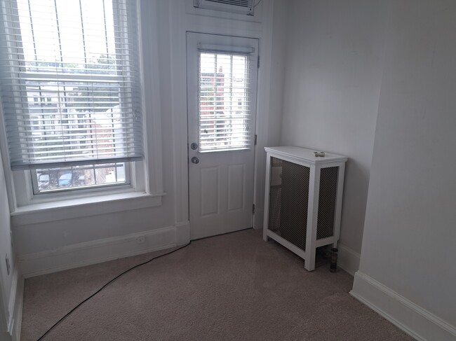 1339 14th St NW, Unit Unit 6