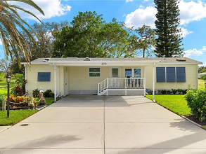 205 Belle Isle Ct in Naples, FL - Foto de edificio - Building Photo