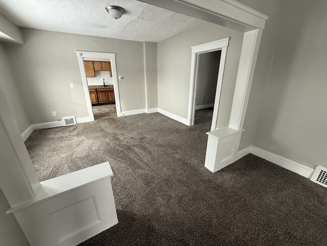 12519 Forest Ave in Cleveland, OH - Building Photo - Building Photo