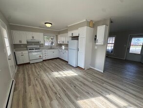 2215 Saratoga Ave in Kokomo, IN - Building Photo - Building Photo