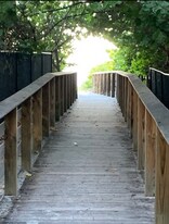 1 Bluebill Ave, Unit 604 in Naples, FL - Building Photo