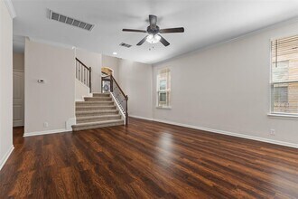 9409 Solana Vista Loop in Austin, TX - Building Photo - Building Photo