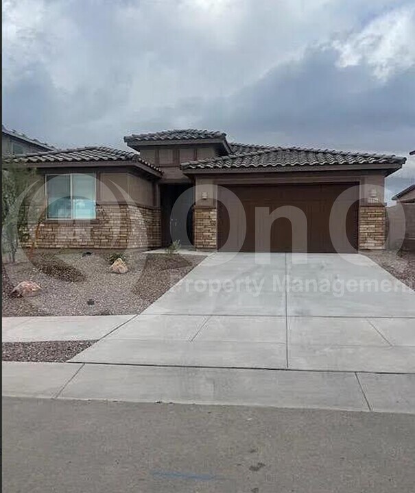 11556 N Desert Calico Lp in Oro Valley, AZ - Building Photo