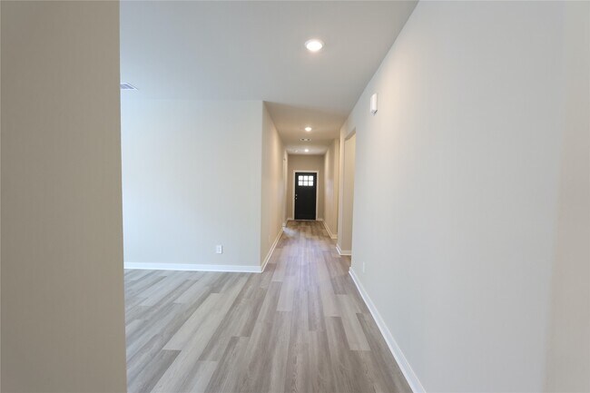 property at 1463 Waggoner Rnch Trl