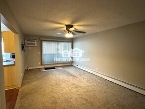 10840 Rockford Rd in Plymouth, MN - Building Photo - Building Photo