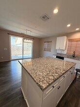 5348 N Alumni Ln in San Bernardino, CA - Building Photo - Building Photo