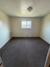 23921 Banbury Cir in Warrensville Heights, OH - Building Photo - Building Photo