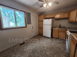 1311 N 56th St in Lincoln, NE - Building Photo - Building Photo