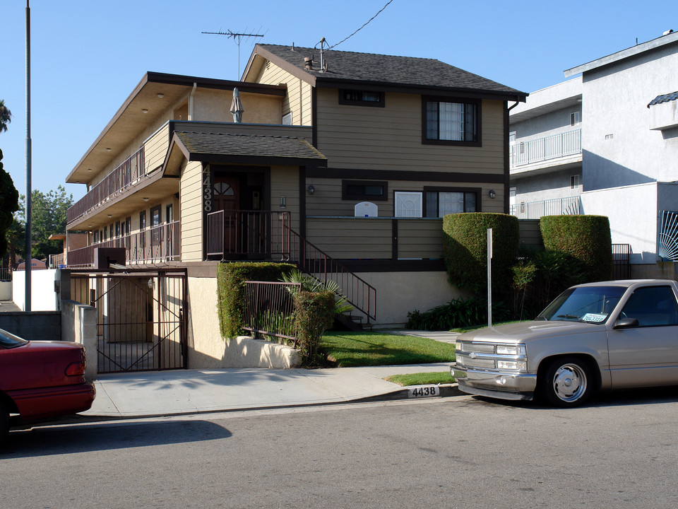 4438 W 136th St in Hawthorne, CA - Foto de edificio