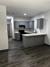 2602 Primrose Ave in Edinburg, TX - Foto de edificio - Building Photo