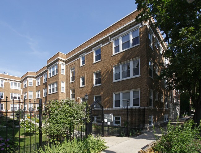 6906 N Lakewood Ave in Chicago, IL - Building Photo - Building Photo