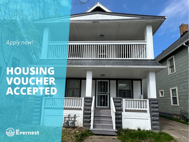 property at 2932 E 118th St