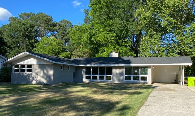 property at 610 Howell St