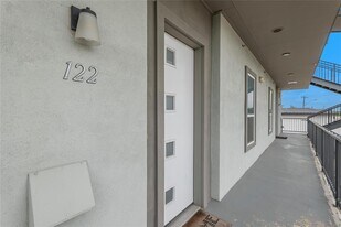 4507 E Martin Luther King Jr Blvd in Austin, TX - Building Photo