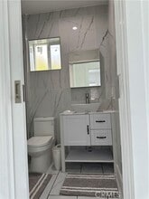 7013 Bellaire in North Hollywood, CA - Building Photo - Building Photo