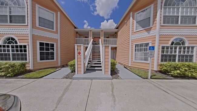 property at 8702 Knightsbridge Ct