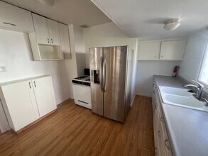 385 Waverly St in Sunnyvale, CA - Building Photo - Building Photo