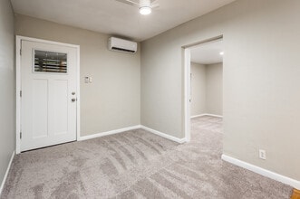 1416 W Clarendon Ave, Unit 2 in Phoenix, AZ - Foto de edificio - Building Photo