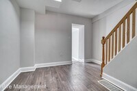 1121 Washington Blvd photo'