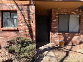 2263 S Buckley Rd, Unit 101 in Aurora, CO - Building Photo