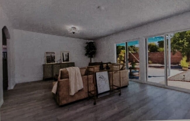 7800 Fairchild Ave in Winnetka, CA - Building Photo - Building Photo