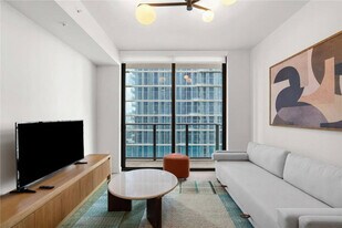 11 NE 6th St, Unit SI ID1520397P in Miami, FL - Building Photo