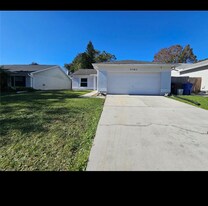 1060 Dees Dr in Oviedo, FL - Building Photo