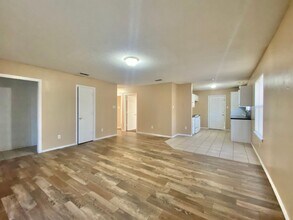 1809 38th St in Lubbock, TX - Building Photo - Building Photo