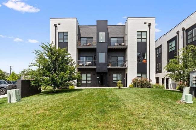 542 Southgate Ave in Nashville, TN - Building Photo - Building Photo